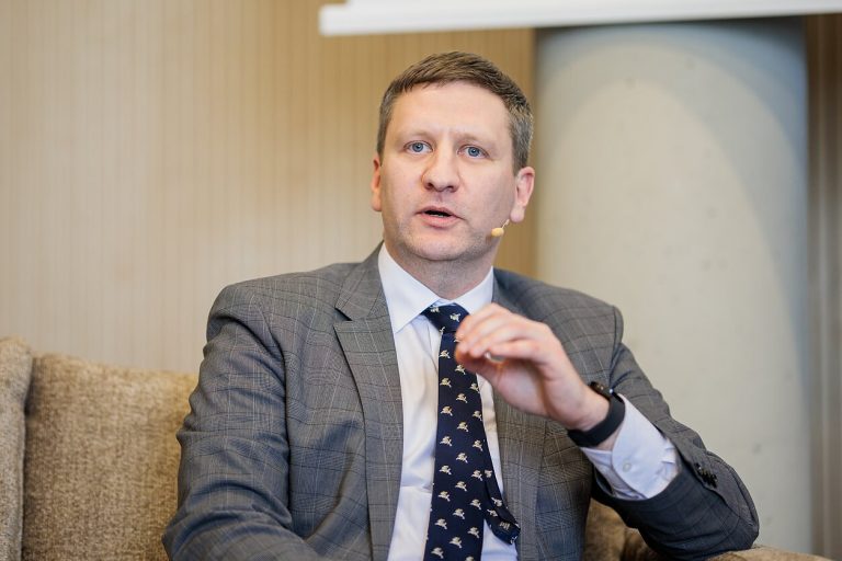 1840460-926762-1287x836