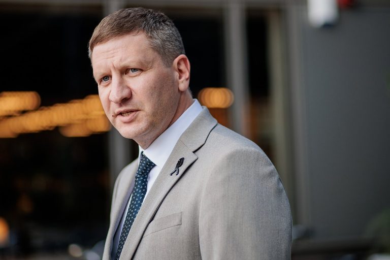 2010743-289525-1287x836